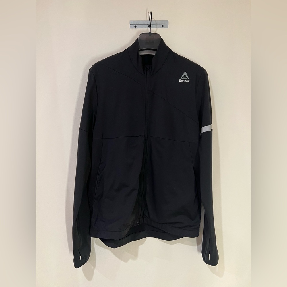 Men’s Reebok running jacket with gators Large
